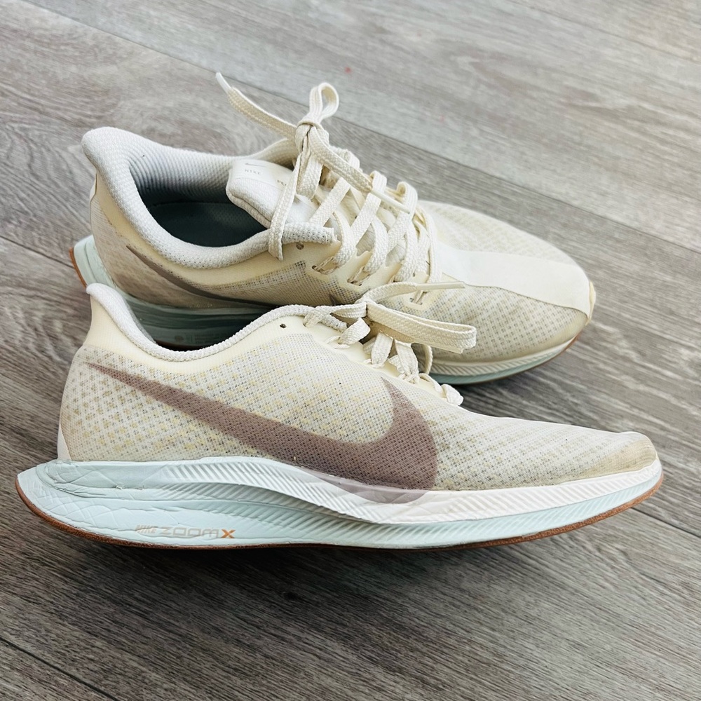 Nike Women's Pegasus Turbo X Size 5 Running Shoes